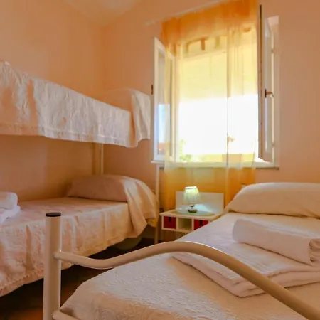 Arianna Apartment *